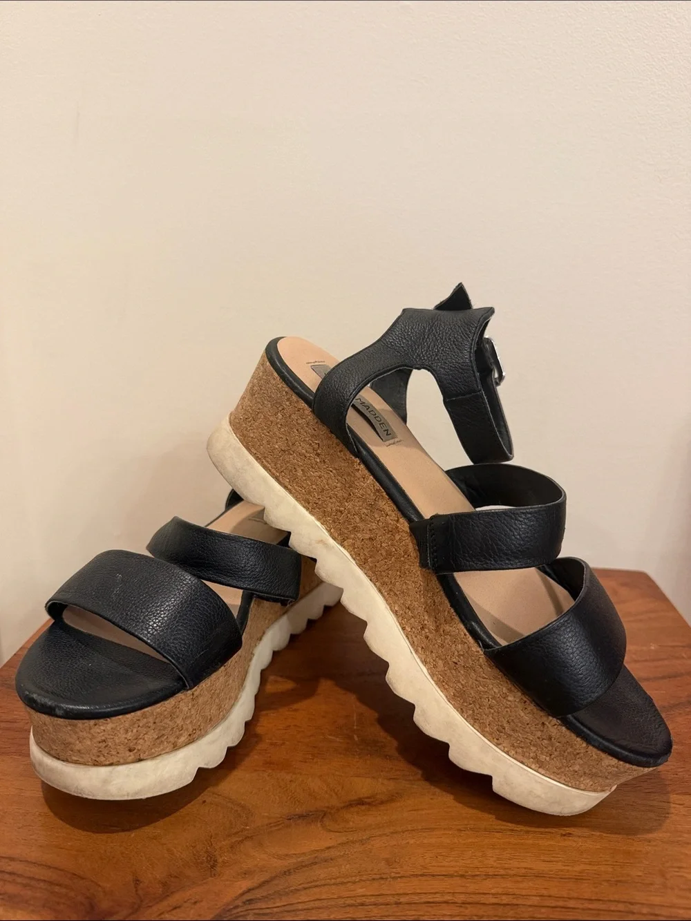 Steve Madden Kirsten Wedge